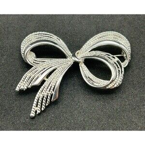 Napier Vintage  Silver Tone‎ Ribbon Bow Brooch Pin